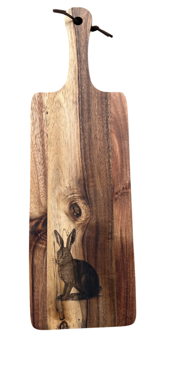 Servierbrett aus Akazienholz – mit Griff & Aufhängung (schmal)