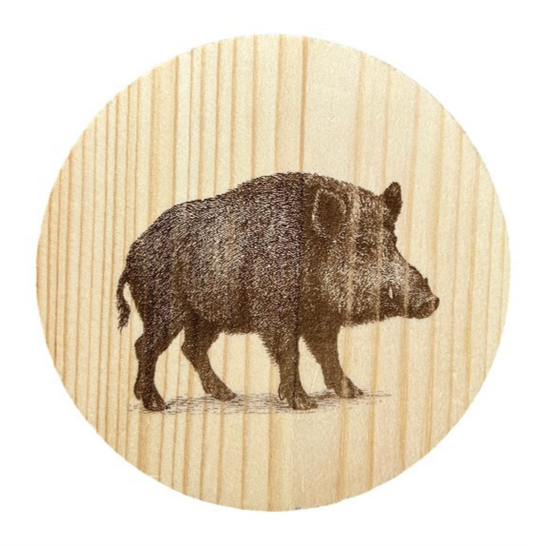 Holzuntersetzer mit Tiergravur – Natur trifft Funktionalität