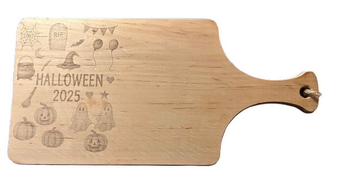 Natürlich schön: Graviertes Schneidebrett aus Erlenholz